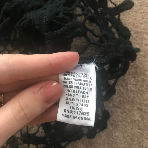 Crochet Black long bell sleeve cover up/shirt - Picture 7 of 7